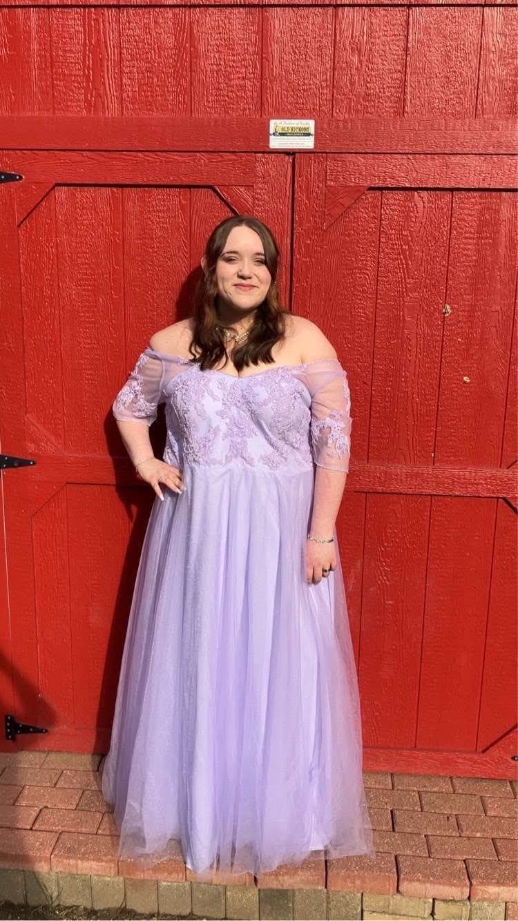 Kylee at prom